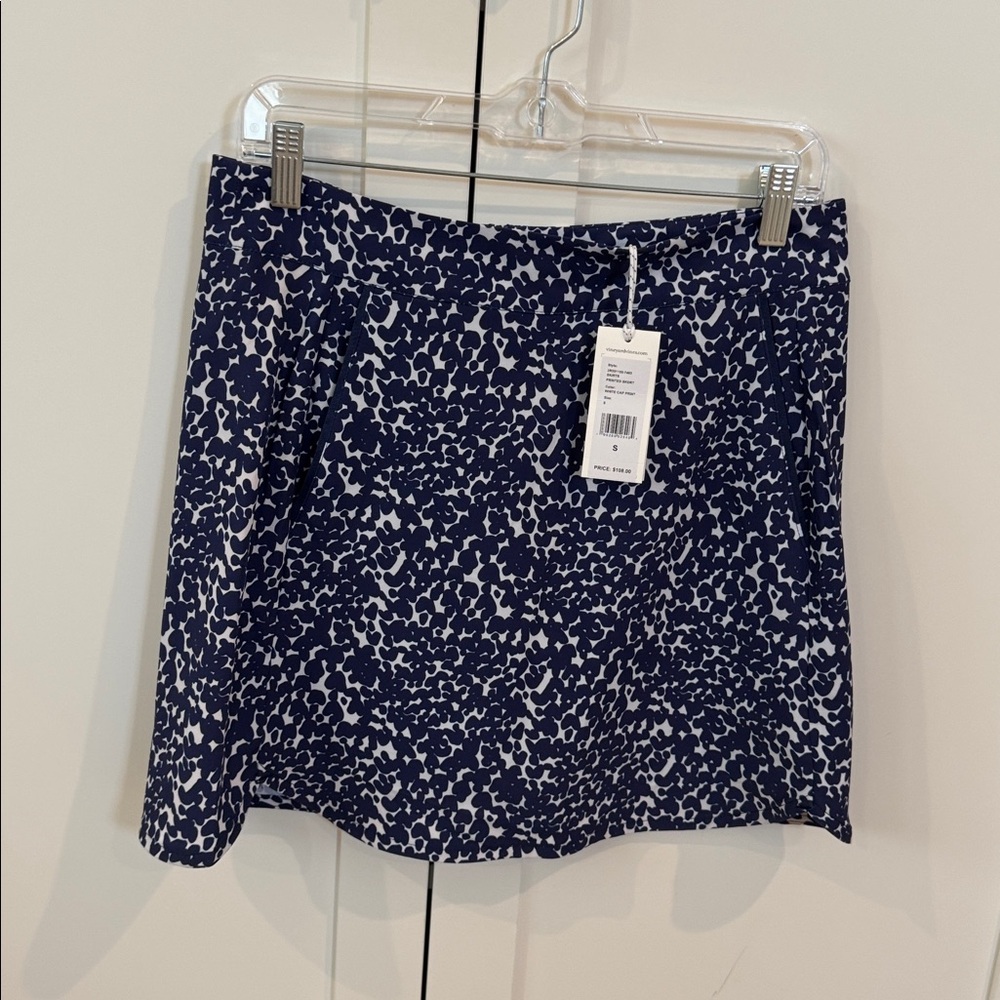 Vineyard Vines Navy and White Performance Wear Skort